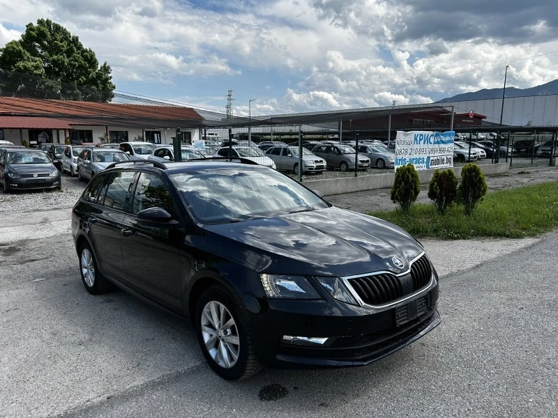 Skoda Octavia, снимка 1 - Автомобили и джипове - 46008396