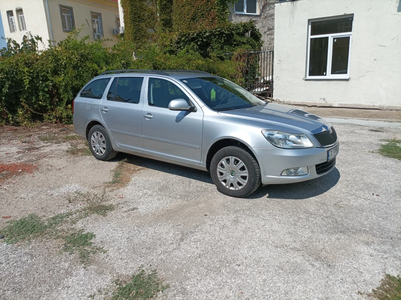 Skoda Octavia, снимка 3 - Автомобили и джипове - 46945521