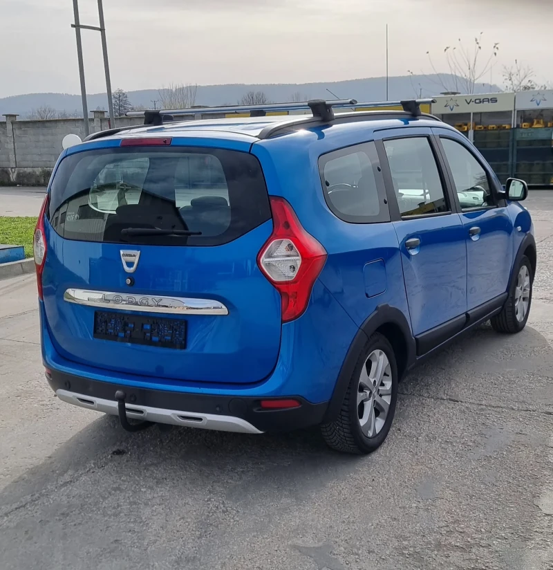 Dacia Lodgy 1.2i turbo 115к.с. Stepway 7места, снимка 6 - Автомобили и джипове - 47123046