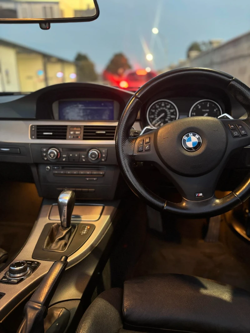 BMW 330 3.0d, снимка 10 - Автомобили и джипове - 47417518