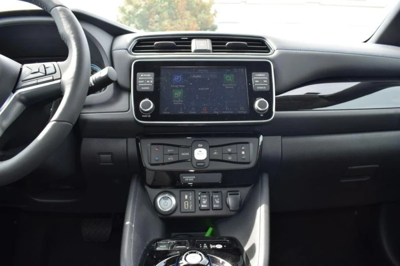 Nissan Leaf  360 CAMERA NAVI , снимка 7 - Автомобили и джипове - 47953890