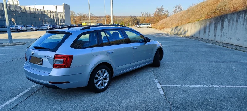 Skoda Octavia 1.6 TDI, снимка 4 - Автомобили и джипове - 48133888