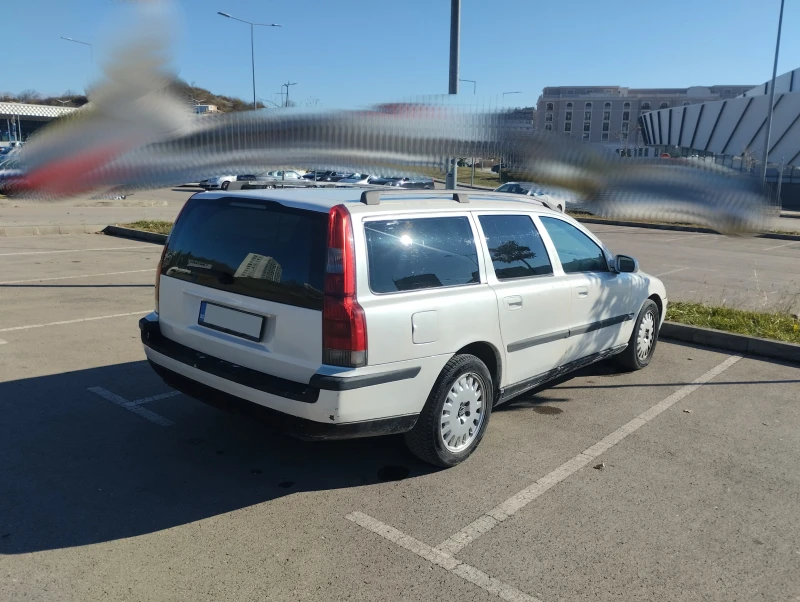 Volvo V70, снимка 6 - Автомобили и джипове - 48168938