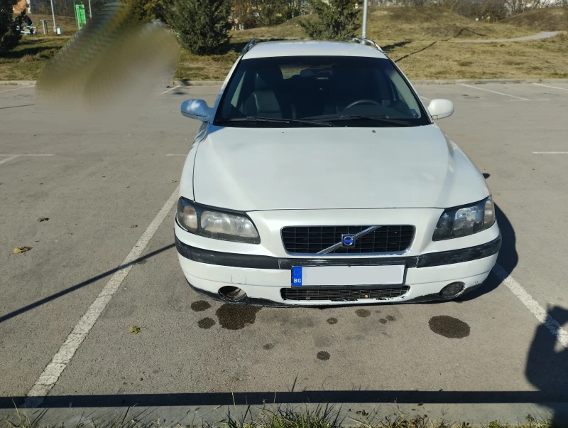 Volvo V70, снимка 3 - Автомобили и джипове - 48168938