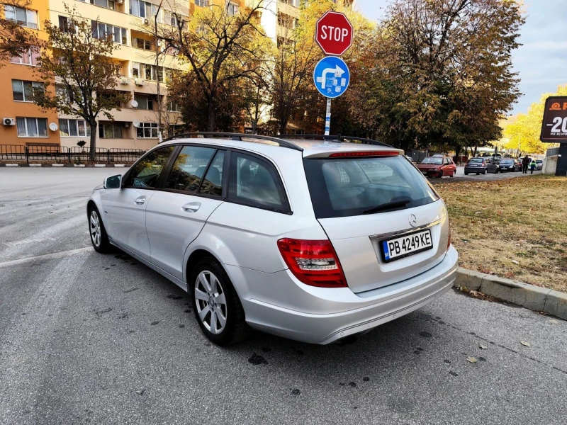 Mercedes-Benz C 200 2200, снимка 4 - Автомобили и джипове - 48559847