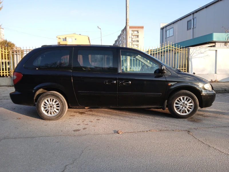 Chrysler Gr.voyager, снимка 2 - Автомобили и джипове - 49212317