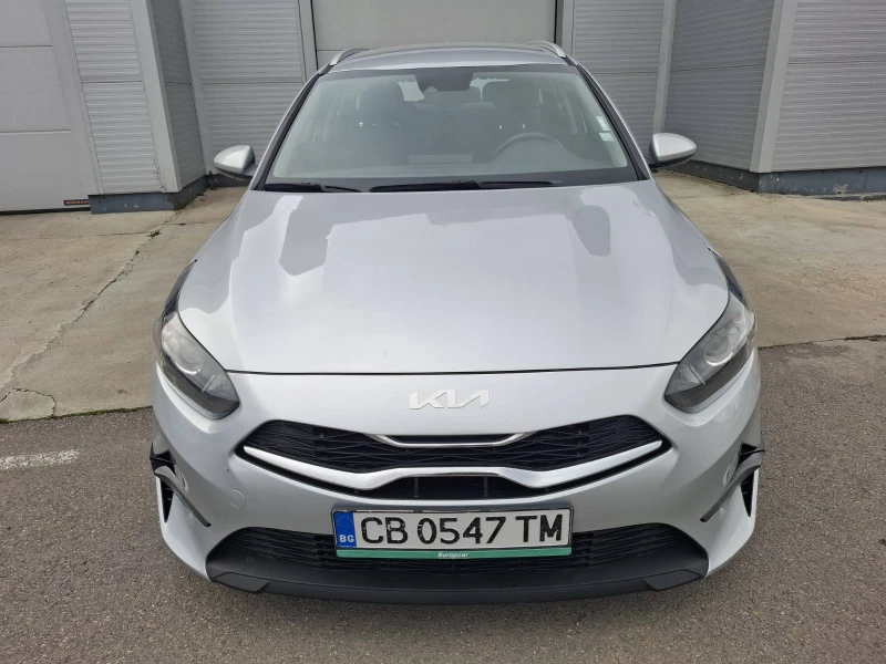 Kia Ceed 1.5 T-gdi  SW Comfort Гаранция, снимка 2 - Автомобили и джипове - 52117319