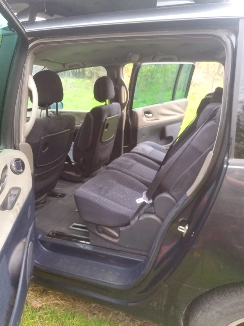 Renault Espace IV, снимка 12 - Автомобили и джипове - 52342919