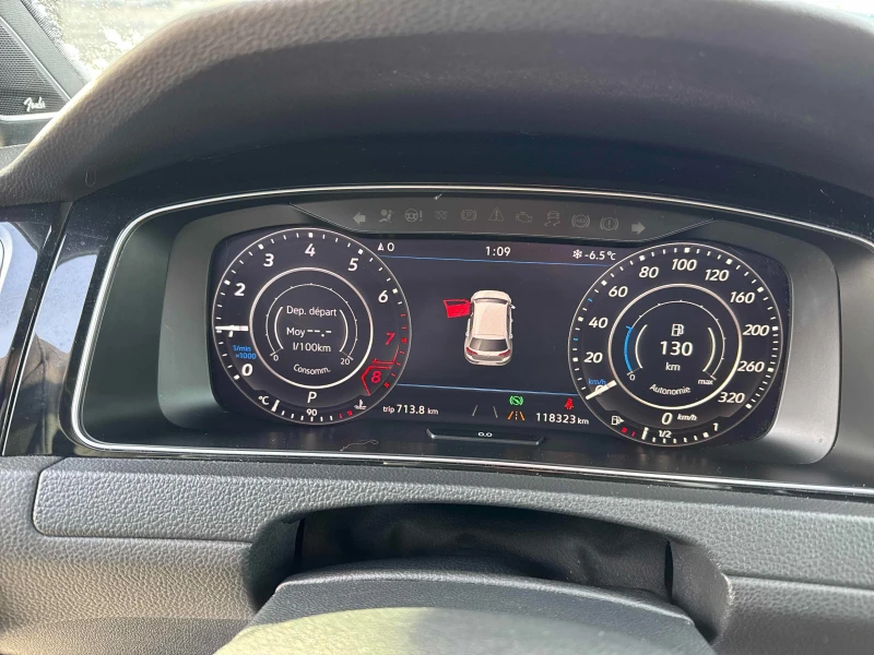 VW Golf * R* CARFAX * БЕЗ ПЪРВОНАЧАЛНА ВНОСКА, снимка 7 - Автомобили и джипове - 52693817