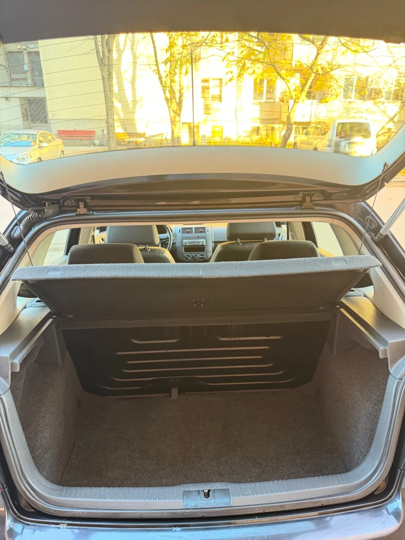 VW Polo, снимка 6 - Автомобили и джипове - 52710344