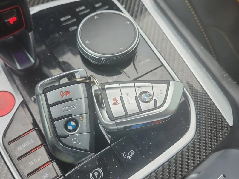 BMW X5M * X5 M/M Competition * CARFAX * БЕЗ ПЪРВОНАЧАЛНА В, снимка 8 - Автомобили и джипове - 53187746