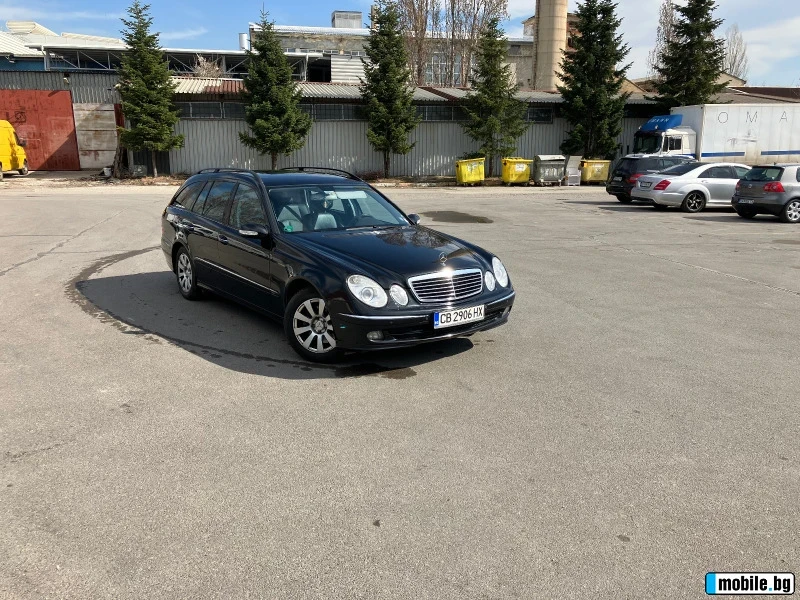 Mercedes-Benz E 320, снимка 2 - Автомобили и джипове - 49606156