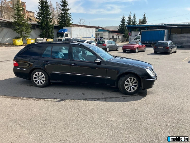 Mercedes-Benz E 320, снимка 1 - Автомобили и джипове - 49606156