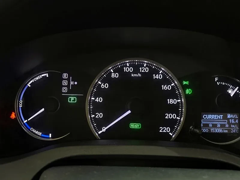 Lexus CT 200h Supreme ZWA10, снимка 5 - Автомобили и джипове - 55537069