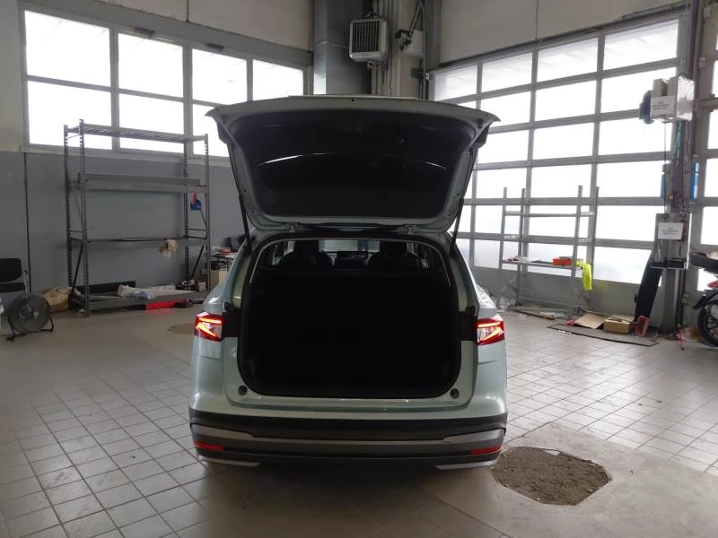 Skoda Enyaq 60, снимка 10 - Автомобили и джипове - 55638822