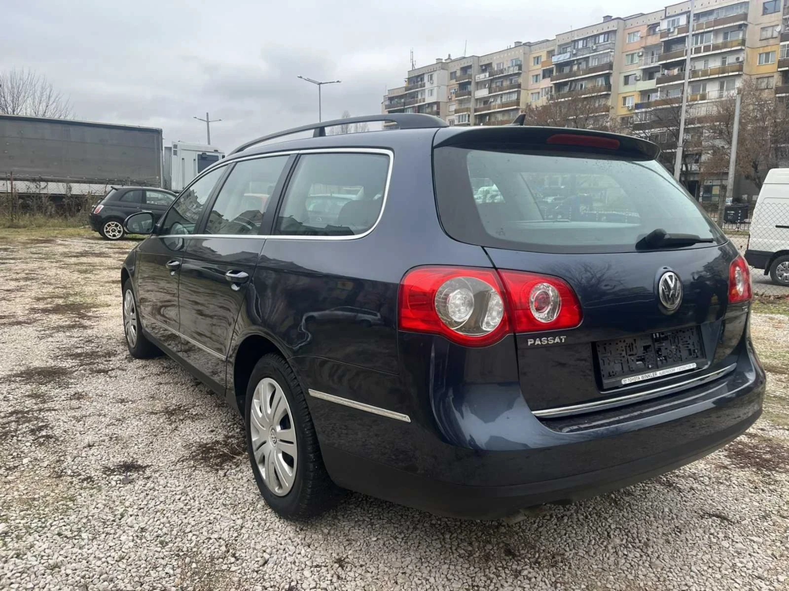 VW Passat 1.9 TDI 105 к.с. - изображение 4