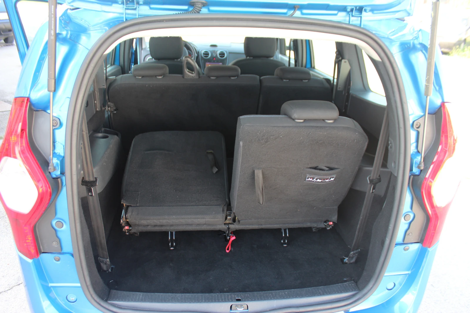 Dacia Lodgy 1.2i turbo 115.. Stepway 7 | Mobile.bg   13