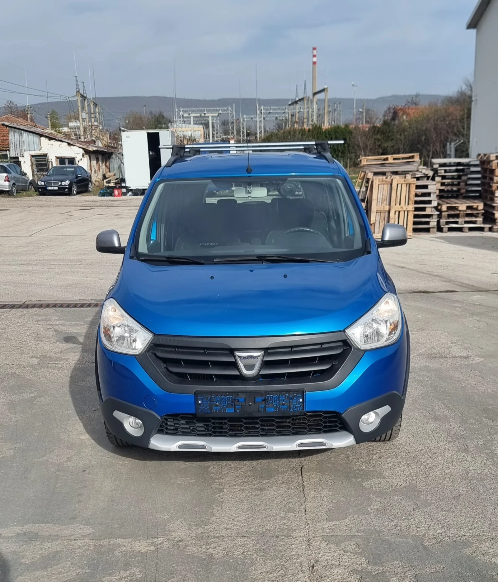Dacia Lodgy 1.2i turbo 115�.�. Stepway 7����� | Mobile.bg � ����������� 2