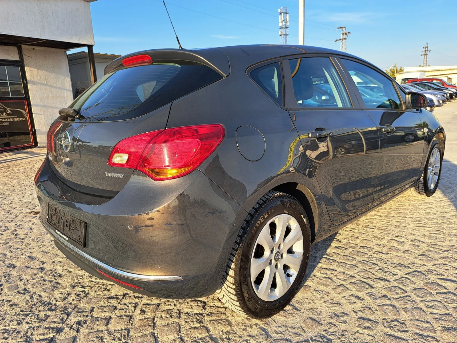 Opel Astra 1.4i/ПОДГРЕВ/ПАРКТР/CRUIZE - изображение 5