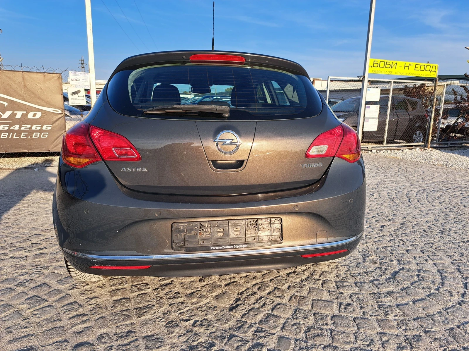 Opel Astra 1.4i/ПОДГРЕВ/ПАРКТР/CRUIZE - изображение 4