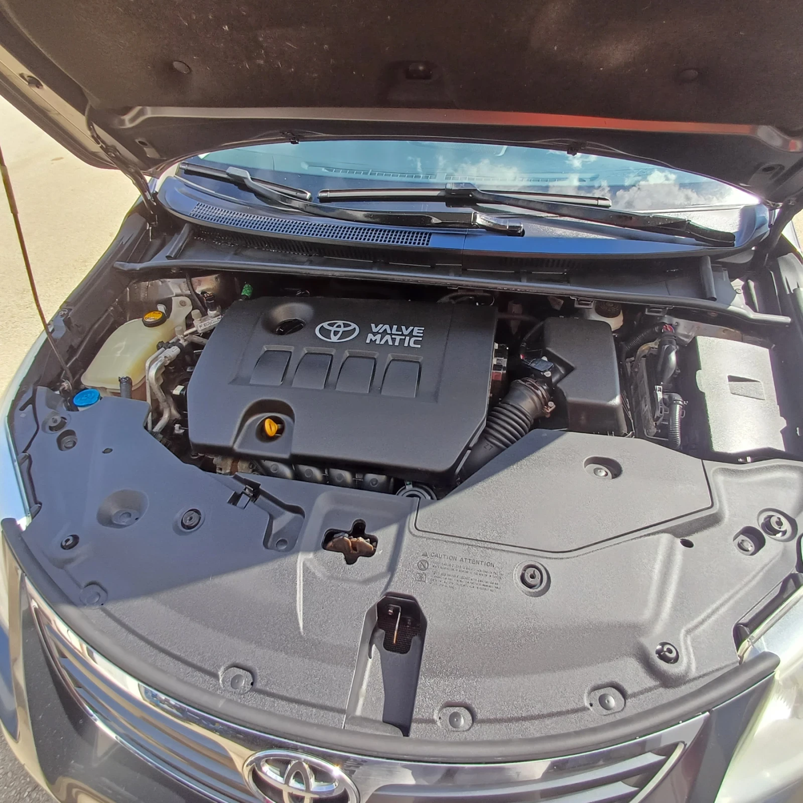 Toyota Avensis 1.6 Vvti Бензин  - изображение 8