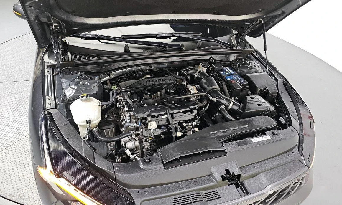 Kia K5  - изображение 6