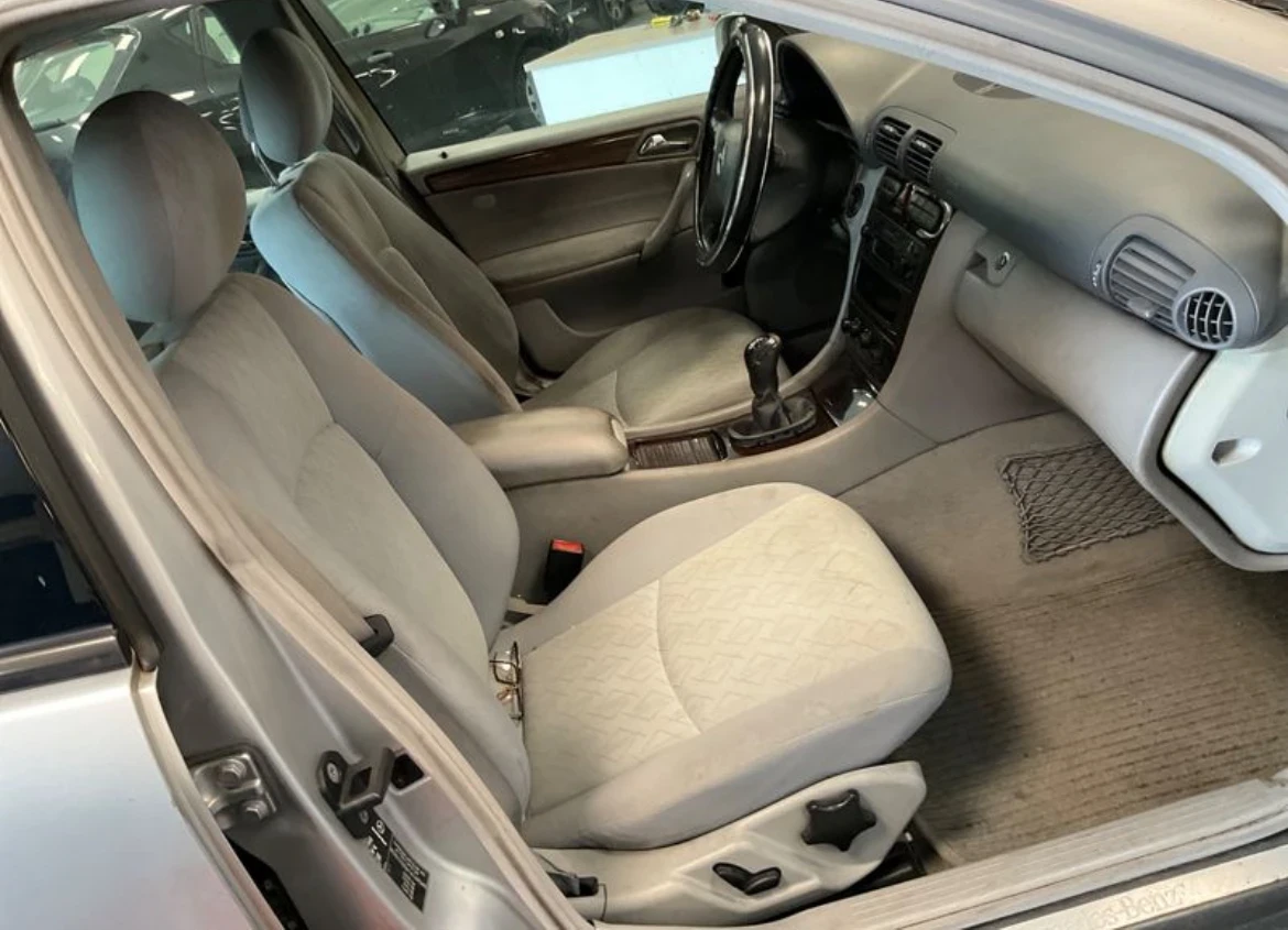 Mercedes-Benz C 220 CDI - изображение 3