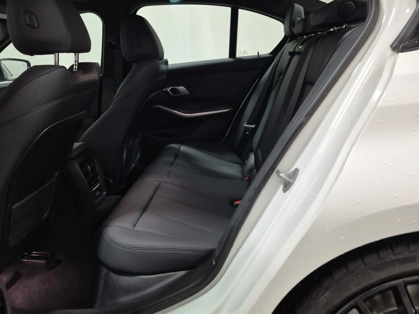 BMW 330 XDRIVE * * CARFAX * *   * *  | Mobile.bg   12