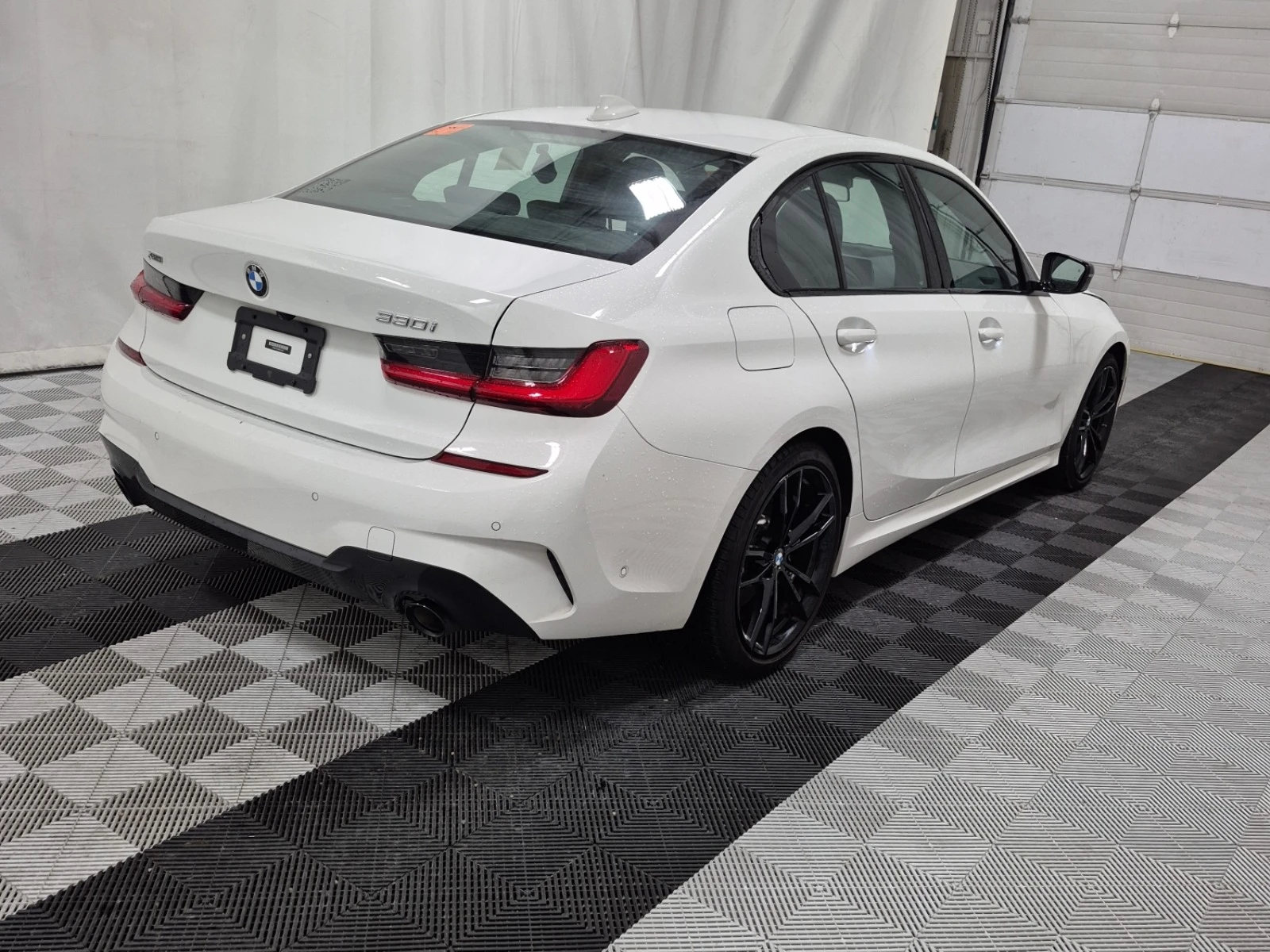 BMW 330 XDRIVE * * CARFAX * * АВТО КРЕДИТ * *  - изображение 5