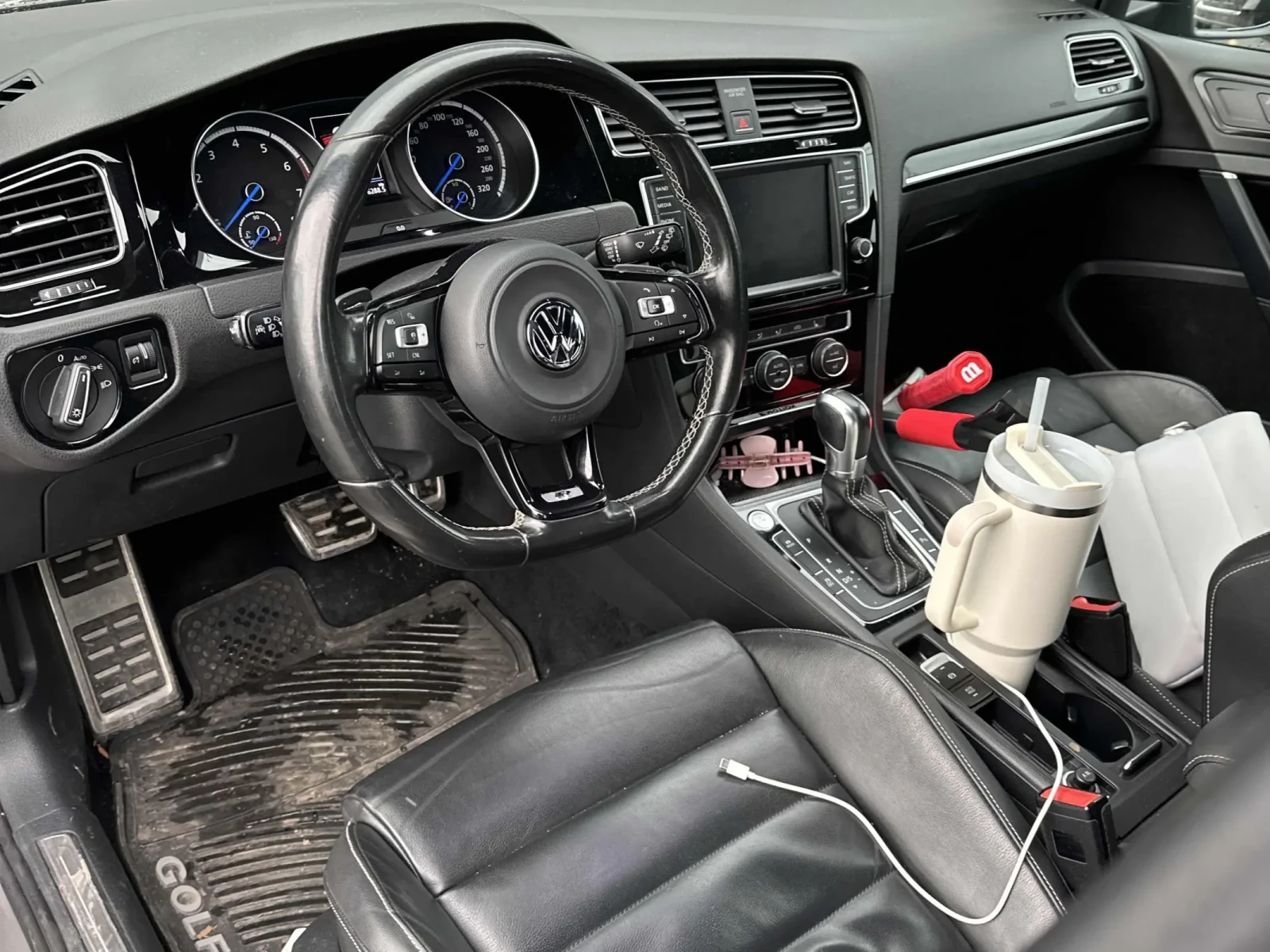 VW Golf * R* CARFAX * БЕЗ ПЪРВОНАЧАЛНА ВНОСКА - изображение 6