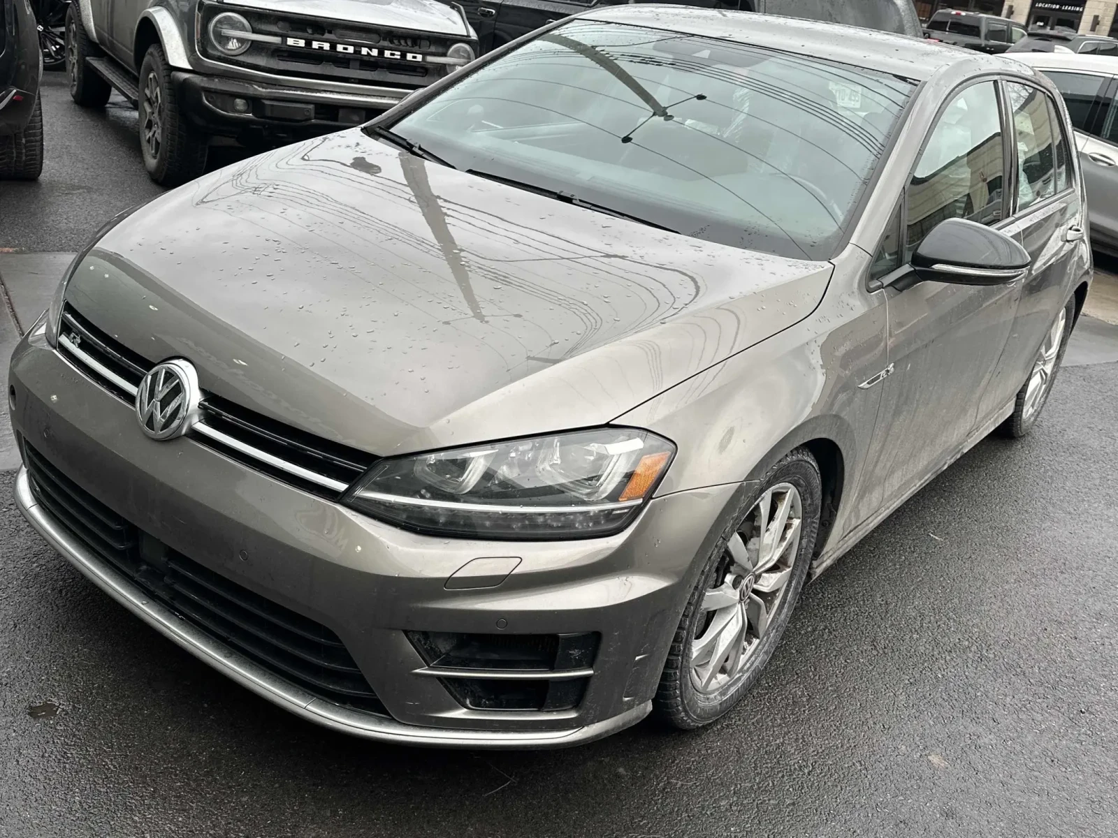VW Golf * R* CARFAX *    | Mobile.bg   1
