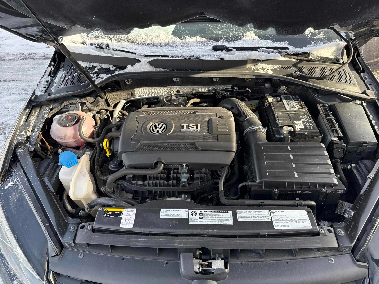 VW Golf * R* CARFAX * БЕЗ ПЪРВОНАЧАЛНА ВНОСКА - изображение 9