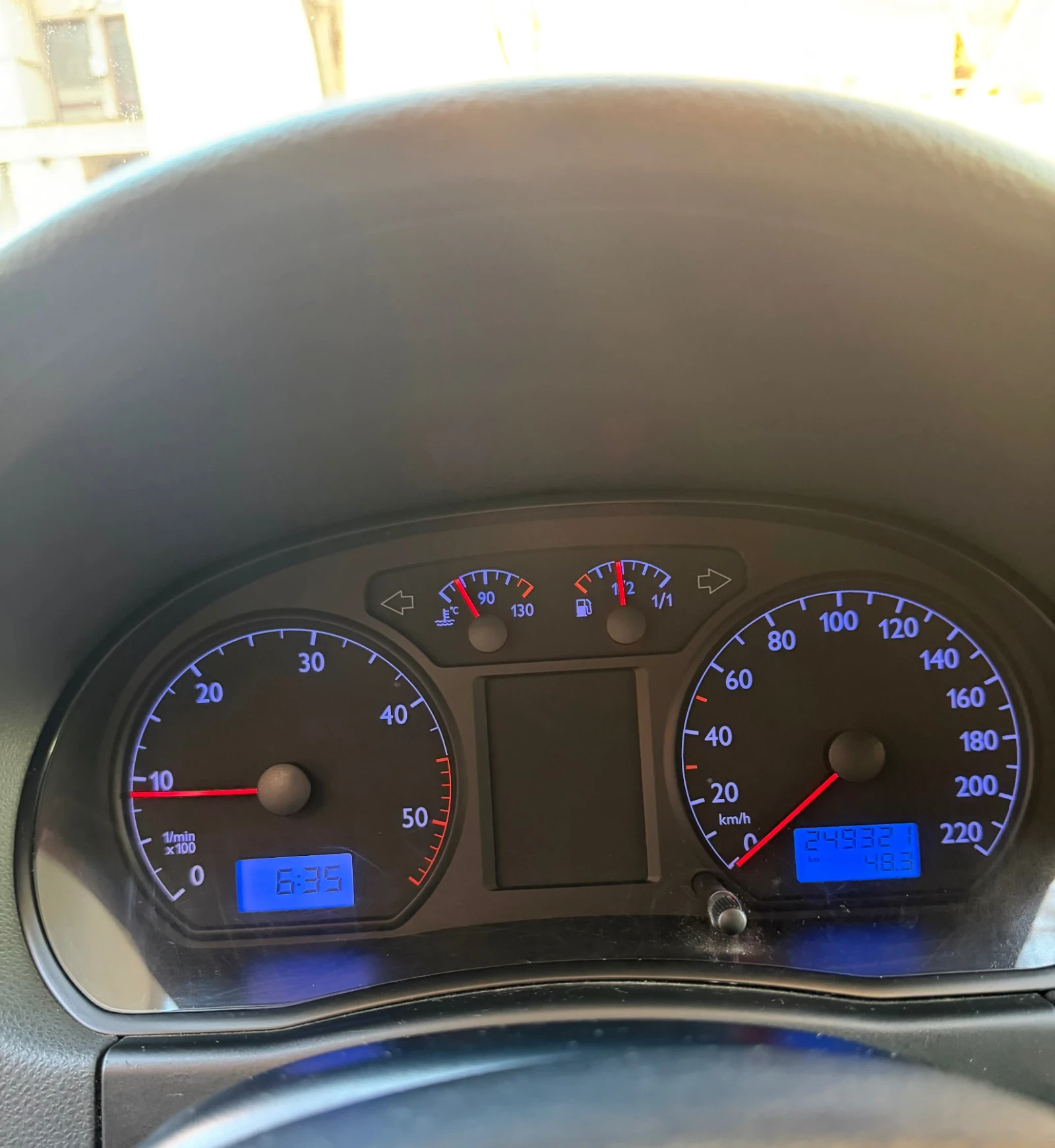 VW Polo  - изображение 10