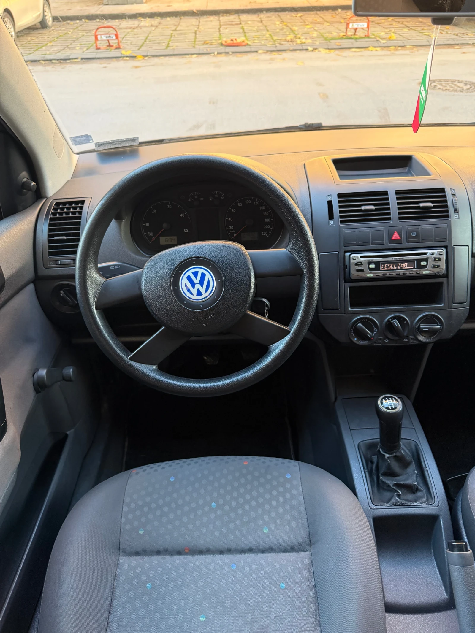 VW Polo  - изображение 7