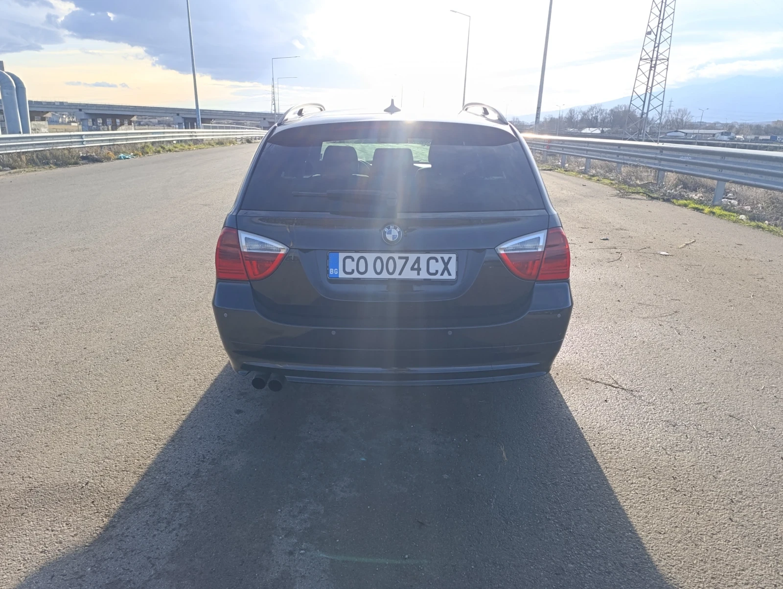 BMW 325 Xdrive I. - изображение 3