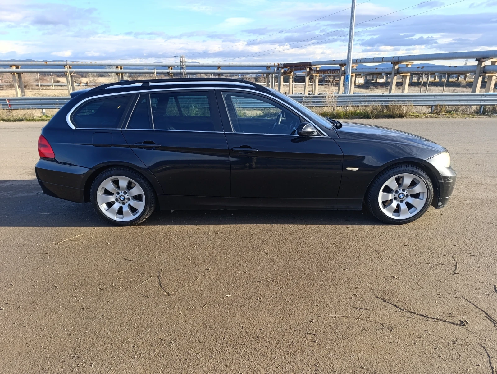 BMW 325 Xdrive I. - изображение 2