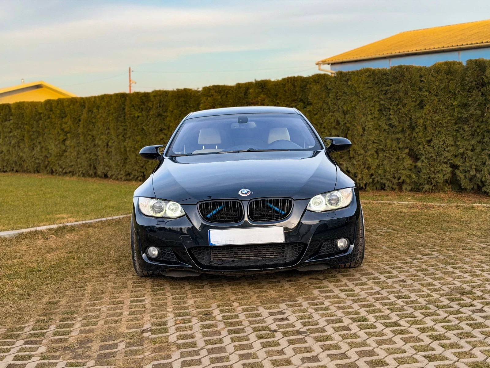 BMW 330 330XD 245Hp, снимка 8 - Автомобили и джипове - 53712114