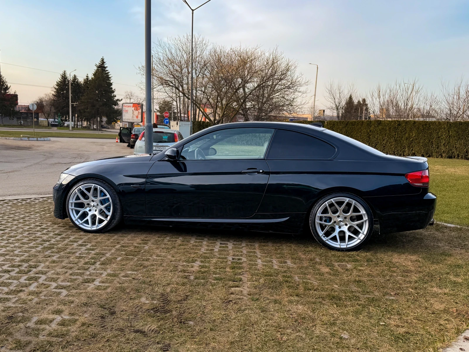 BMW 330 330XD 245Hp, снимка 6 - Автомобили и джипове - 53712114