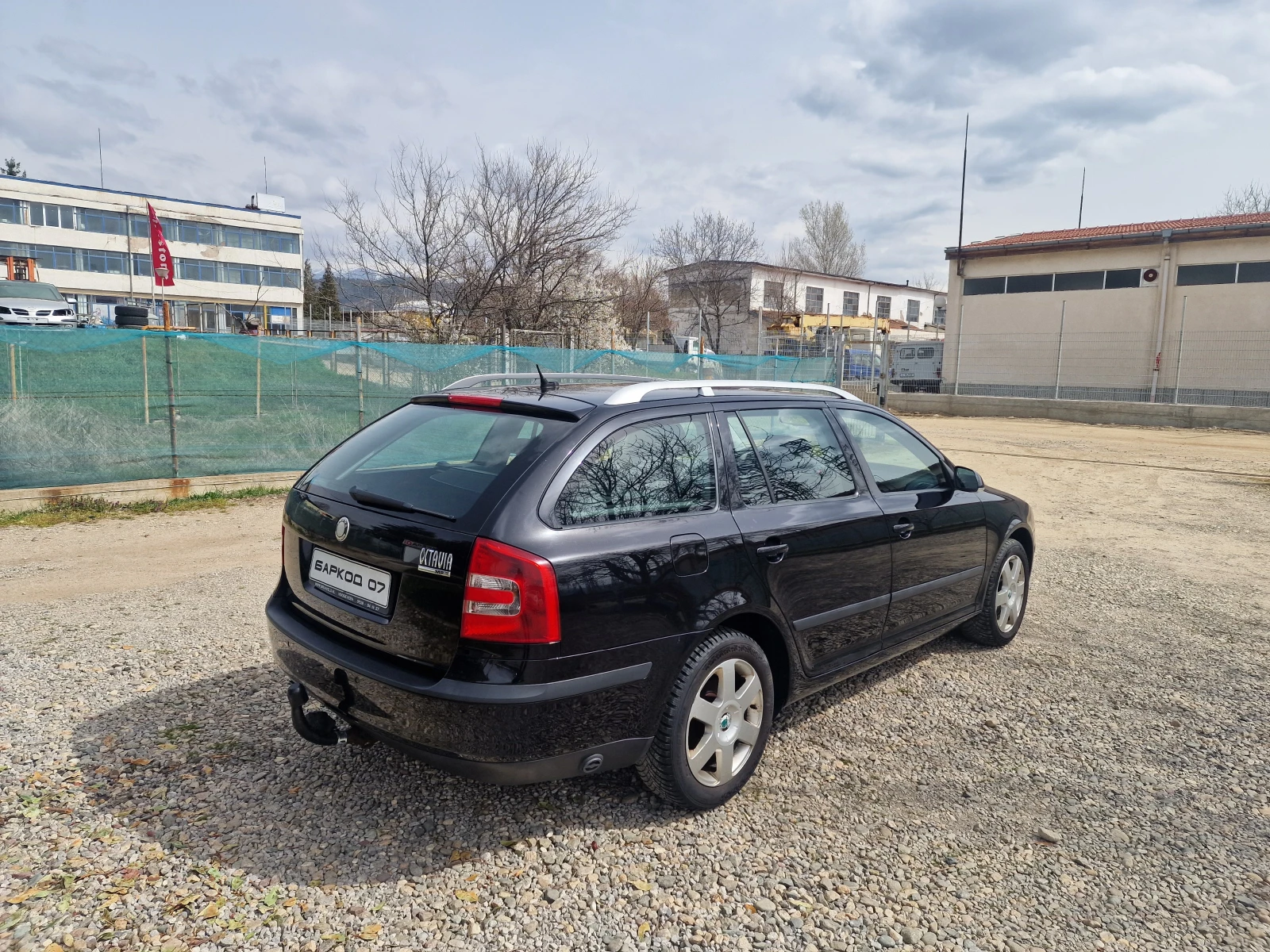 Skoda Octavia 1.6MPi GAZ, снимка 5 - Автомобили и джипове - 53902005