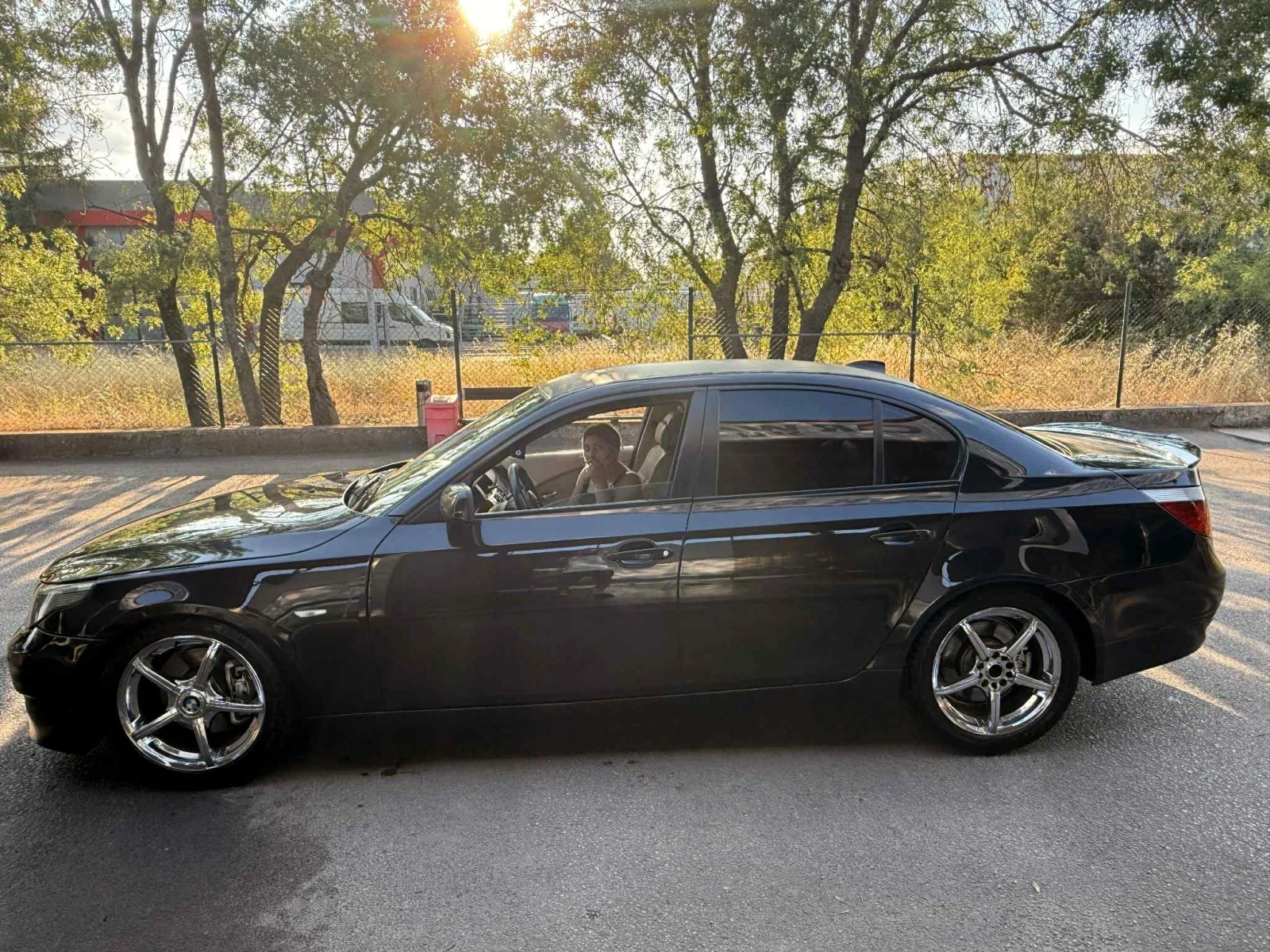 BMW 530, снимка 4 - Автомобили и джипове - 54015466