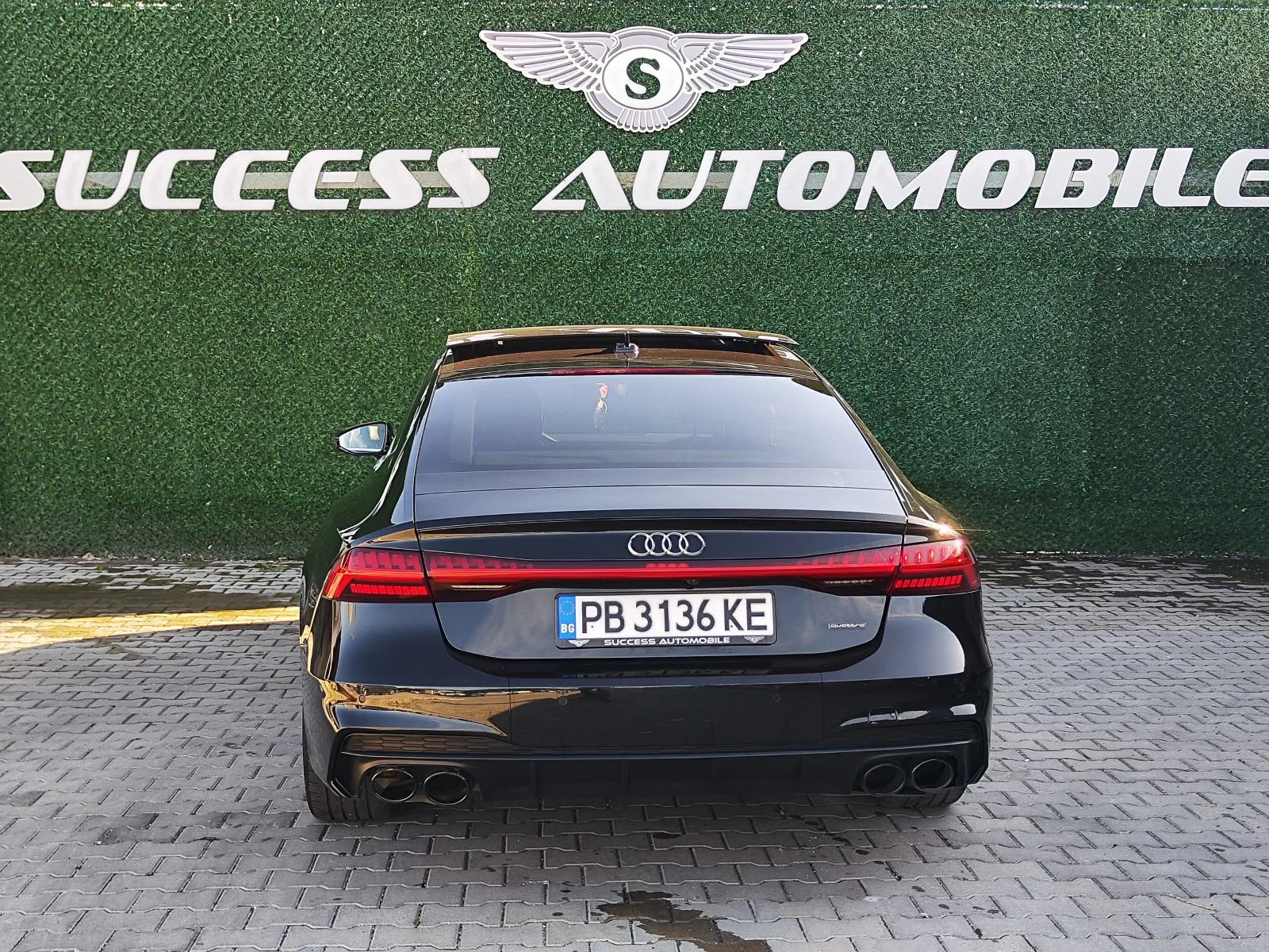 Audi A7 SLINE* PANORAMA* PODGREV* LAZER* 360CAM* DISTR* LI, снимка 4 - Автомобили и джипове - 54113168