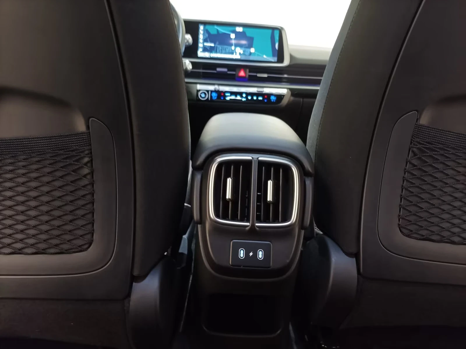 Hyundai Ioniq 6 77kWh RWD Techniq Matrix DISTR HUD Winter Package , снимка 10 - Автомобили и джипове - 54202833