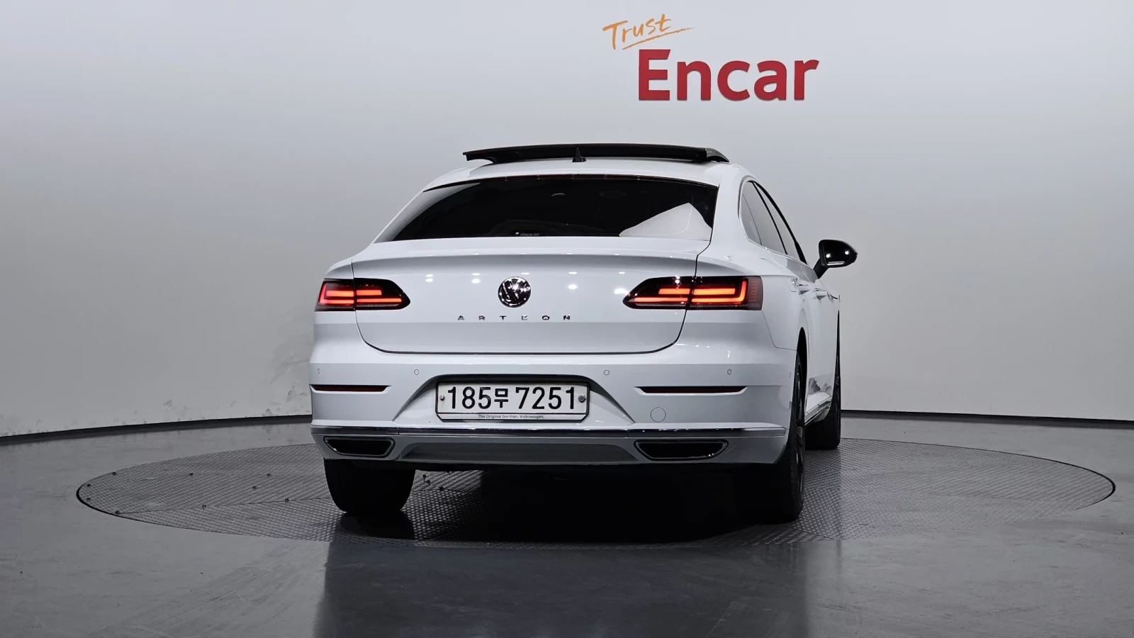 VW Arteon * Dynaudio * 360 * Обдухване * HEAD UP, снимка 9 - Автомобили и джипове - 54366625