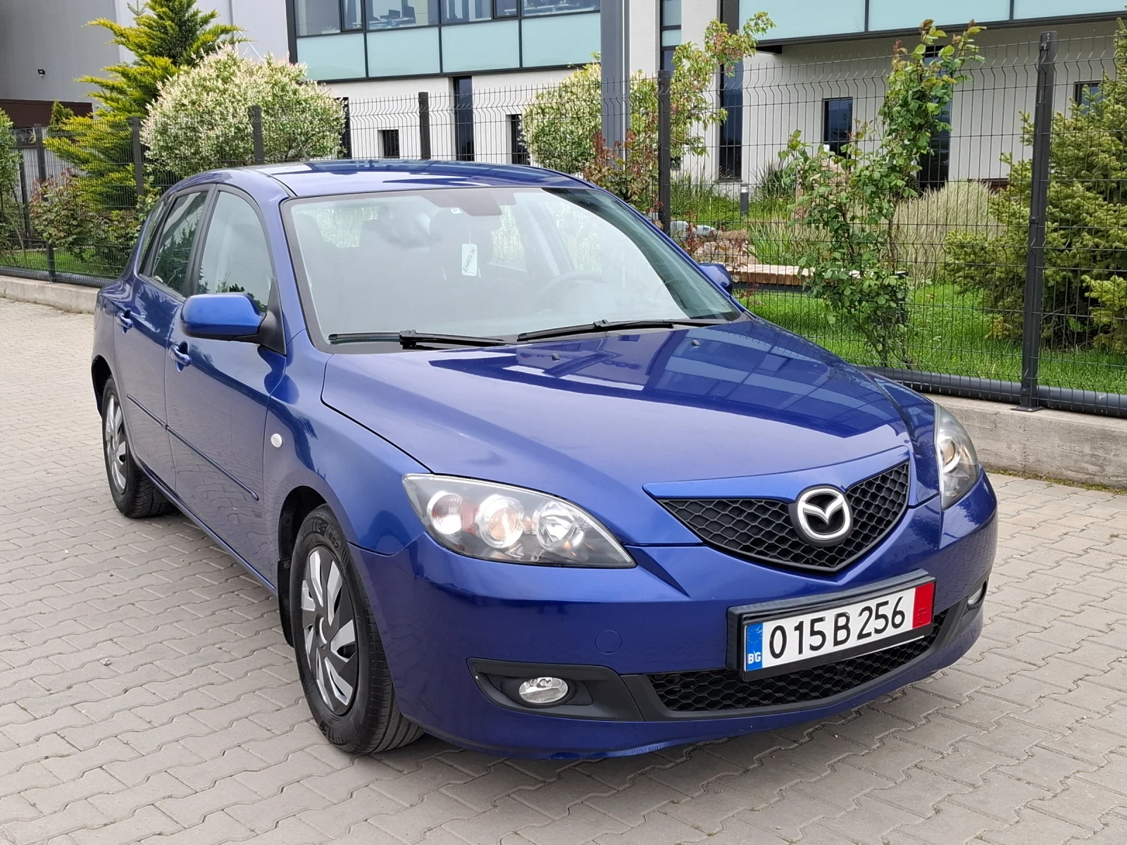 Mazda 3 1.6i* (105кс)* * FACELIFT* * HOB BHOC* * , снимка 8 - Автомобили и джипове - 54478510