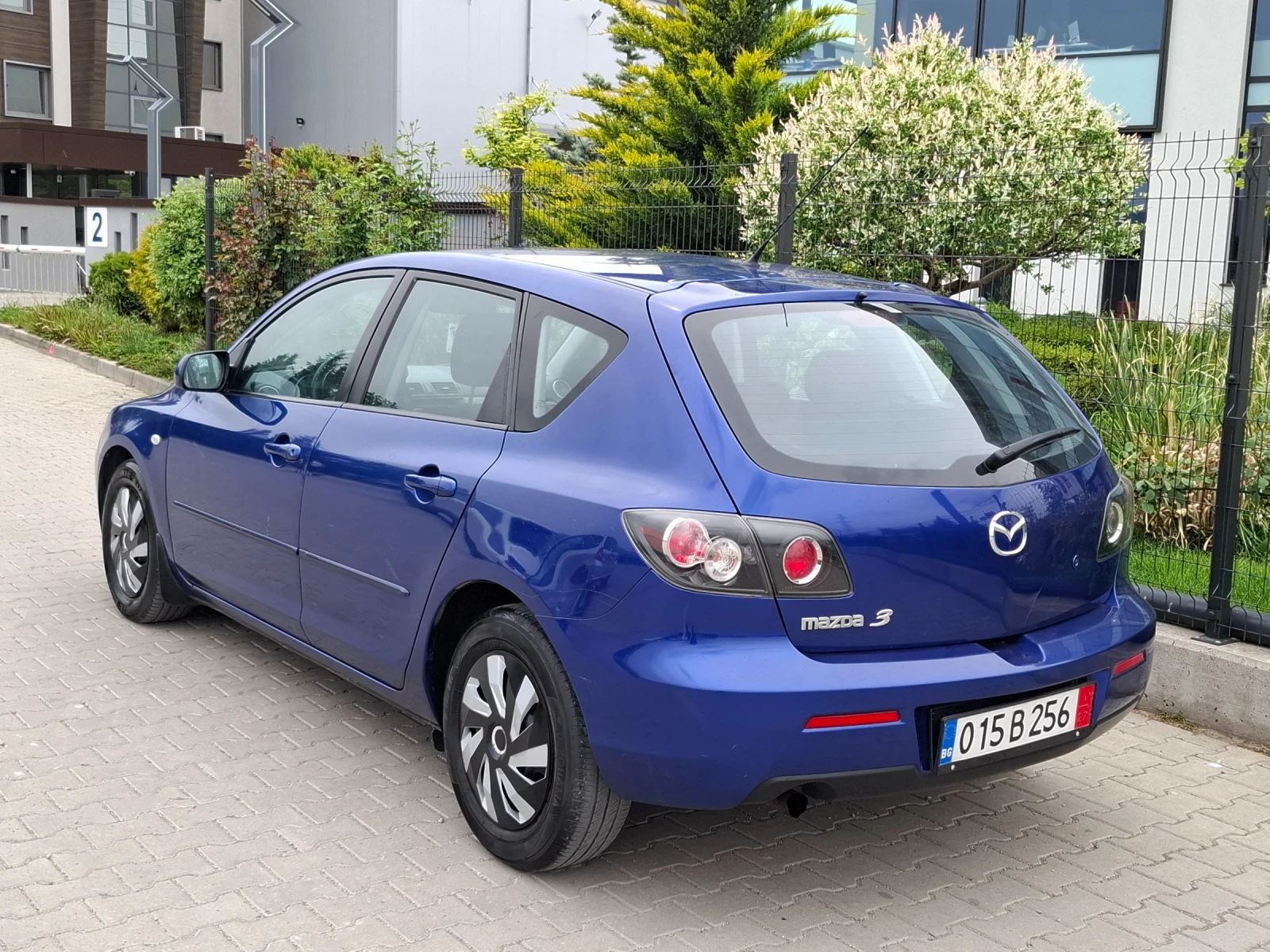 Mazda 3 1.6i* (105кс)* * FACELIFT* * HOB BHOC* * , снимка 5 - Автомобили и джипове - 54478510