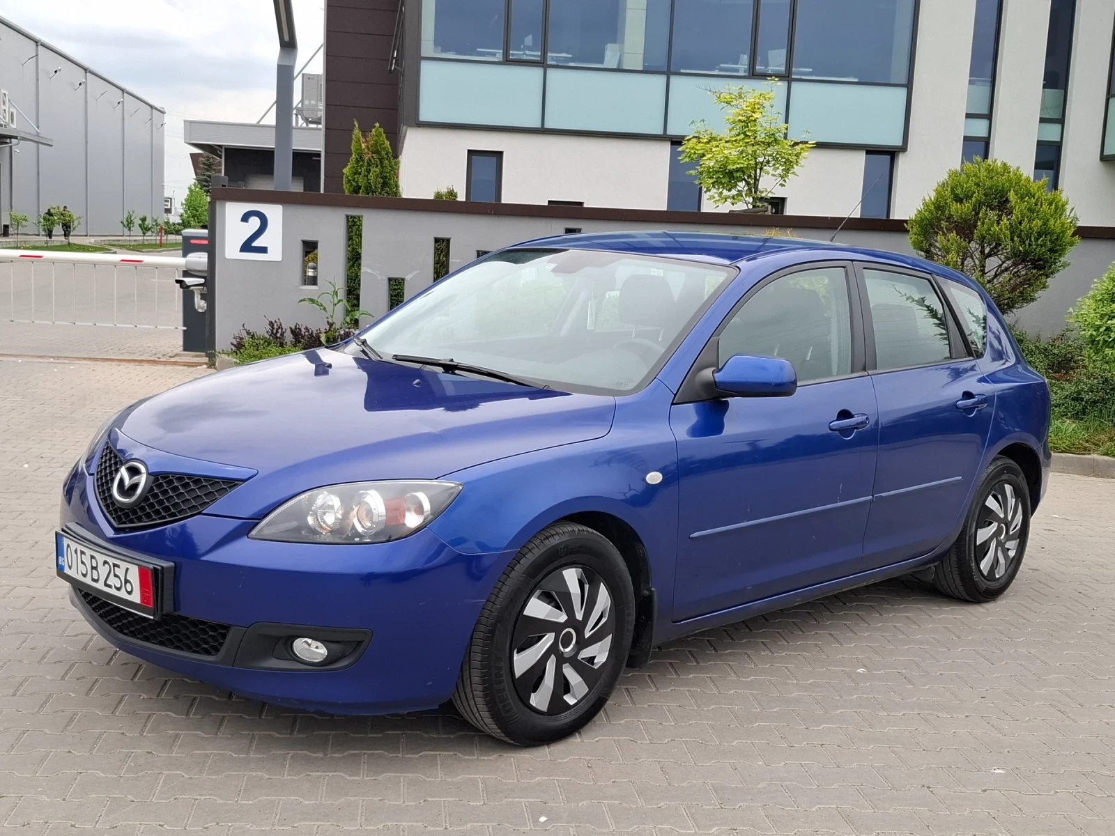 Mazda 3 1.6i* (105кс)* * FACELIFT* * HOB BHOC* * , снимка 4 - Автомобили и джипове - 54478510