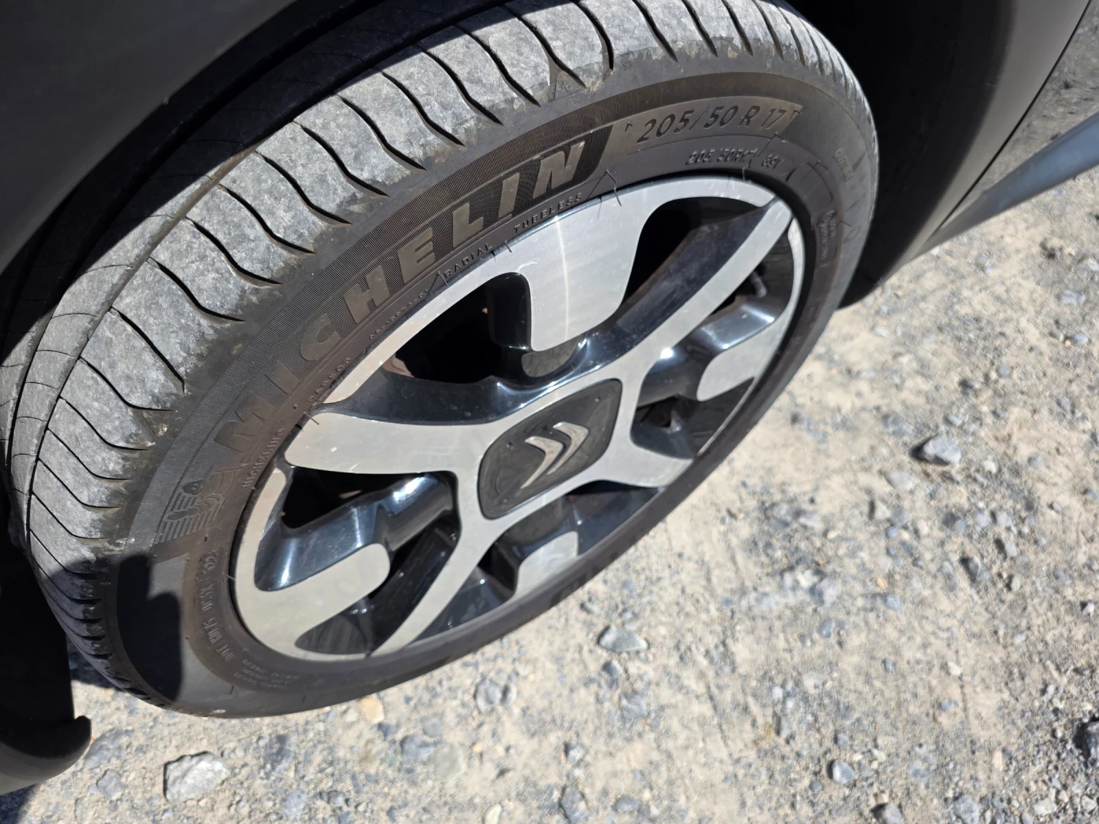 Citroen C4 Cactus 1.6 HDI AUTOMAT , снимка 16 - Автомобили и джипове - 54526218
