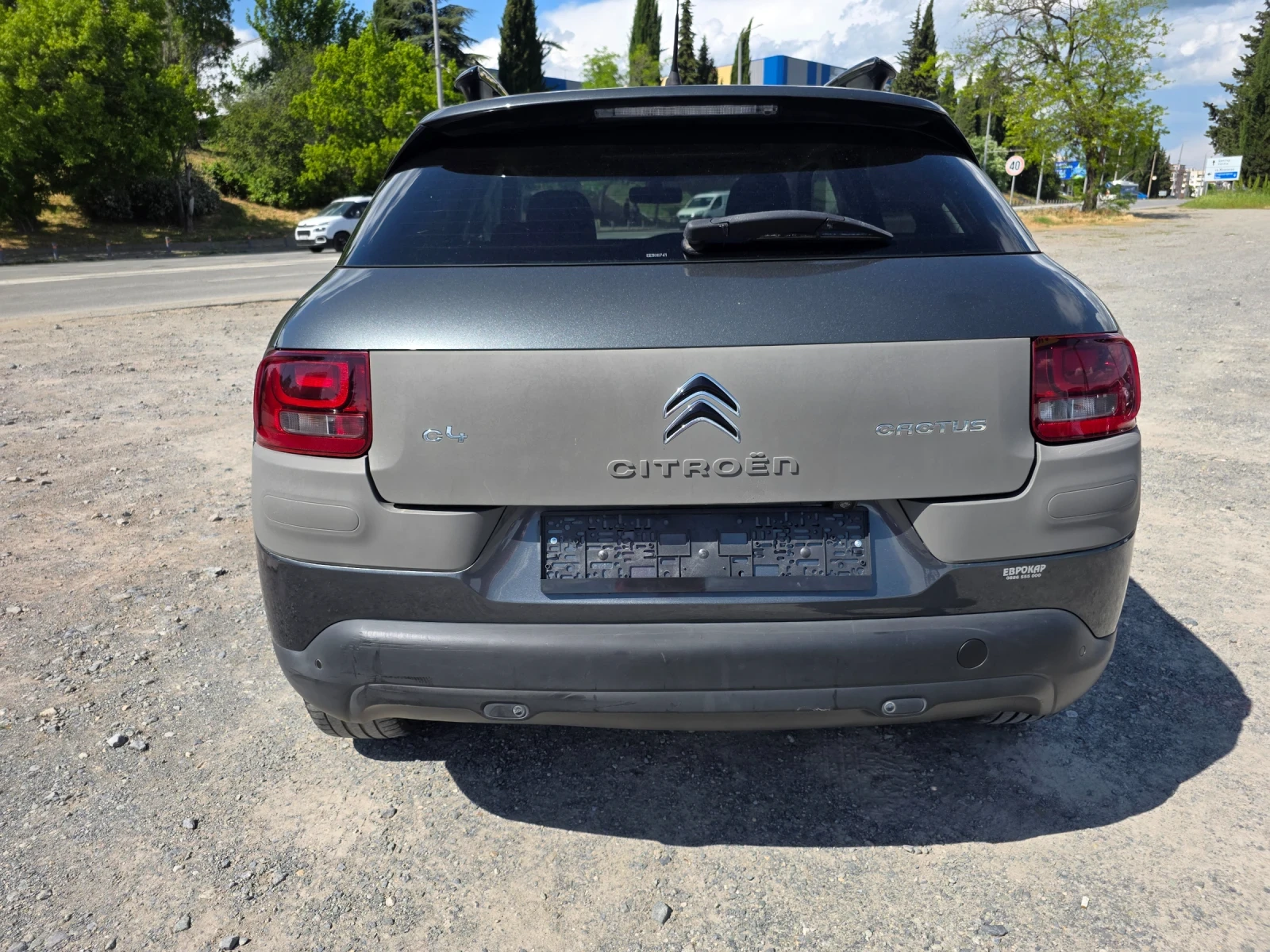 Citroen C4 Cactus 1.6 HDI AUTOMAT , снимка 6 - Автомобили и джипове - 54526218