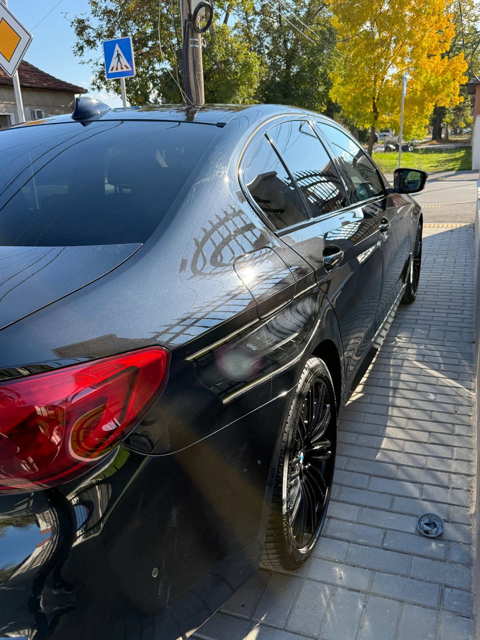BMW 530 xDrive, снимка 5 - Автомобили и джипове - 54595515