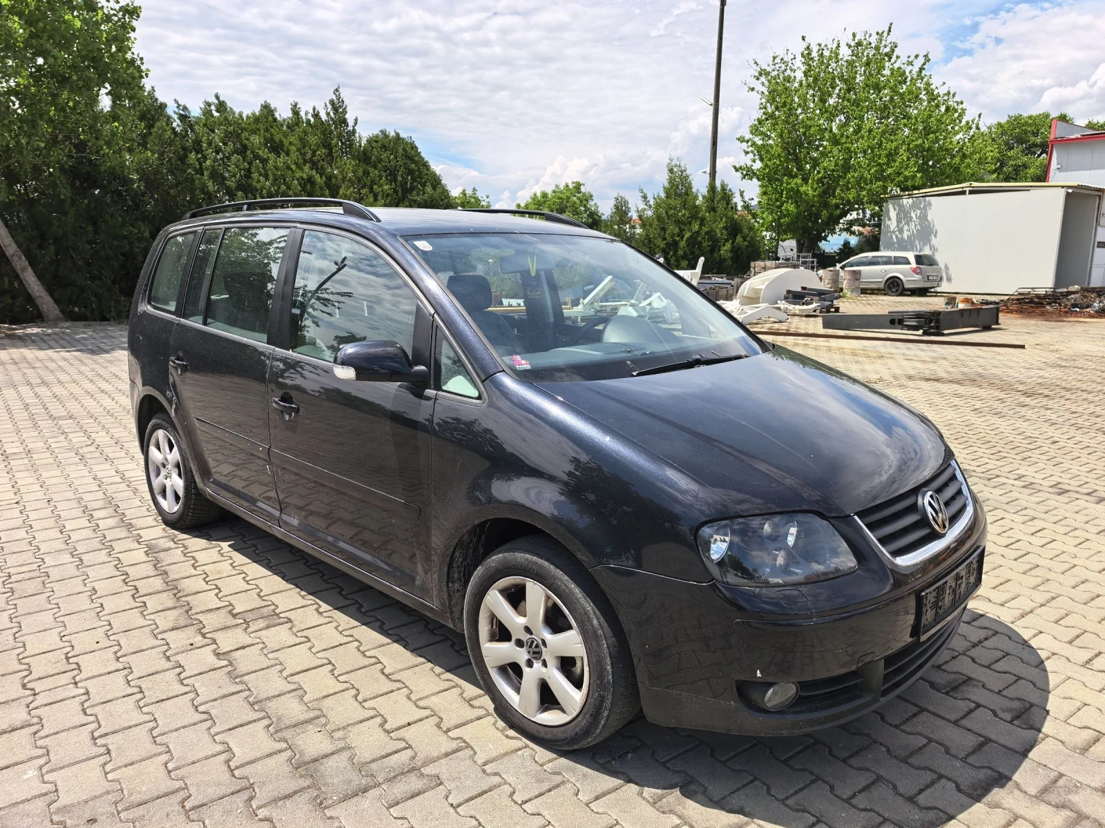 VW Touran 1.6��� 116�� 6 ��������  | Mobile.bg � ����������� 8